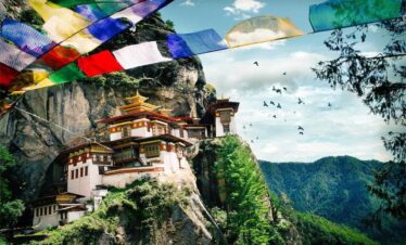 Viaje a Bután. A medida. El país de la felicidad de oeste a este